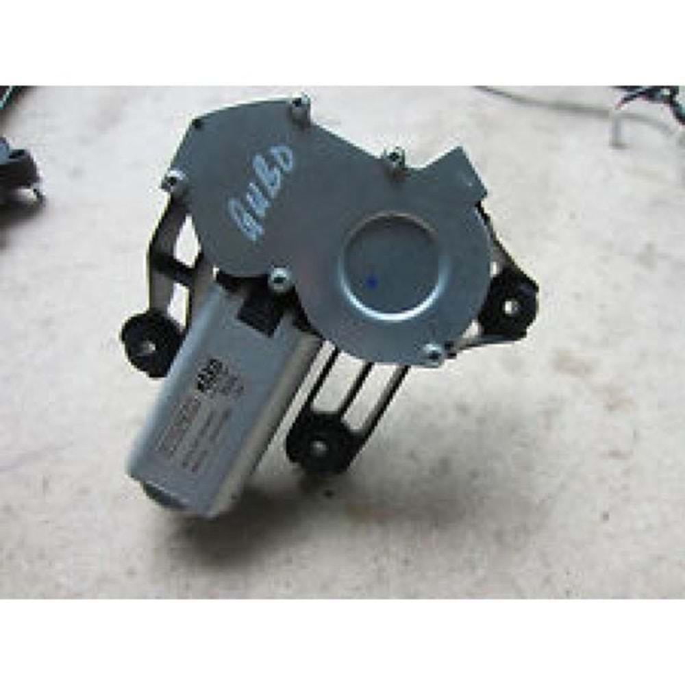 SILGI MOTORU ARKA CAM TEK KAPILI FIAT FIORINO CITROEN NEMO PEUGEOT BIPPER 002
