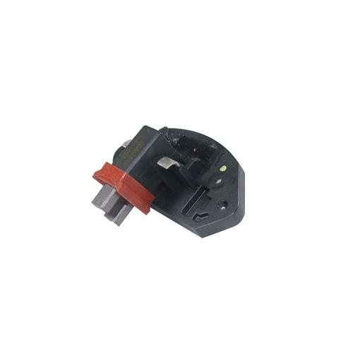 ALT KONJEKTOR 14.50V ISKRA TIP DEUTZ AG (KHD) ATLAS BOBCAT M.FERGUSON IK451 16.915.585 MGX857